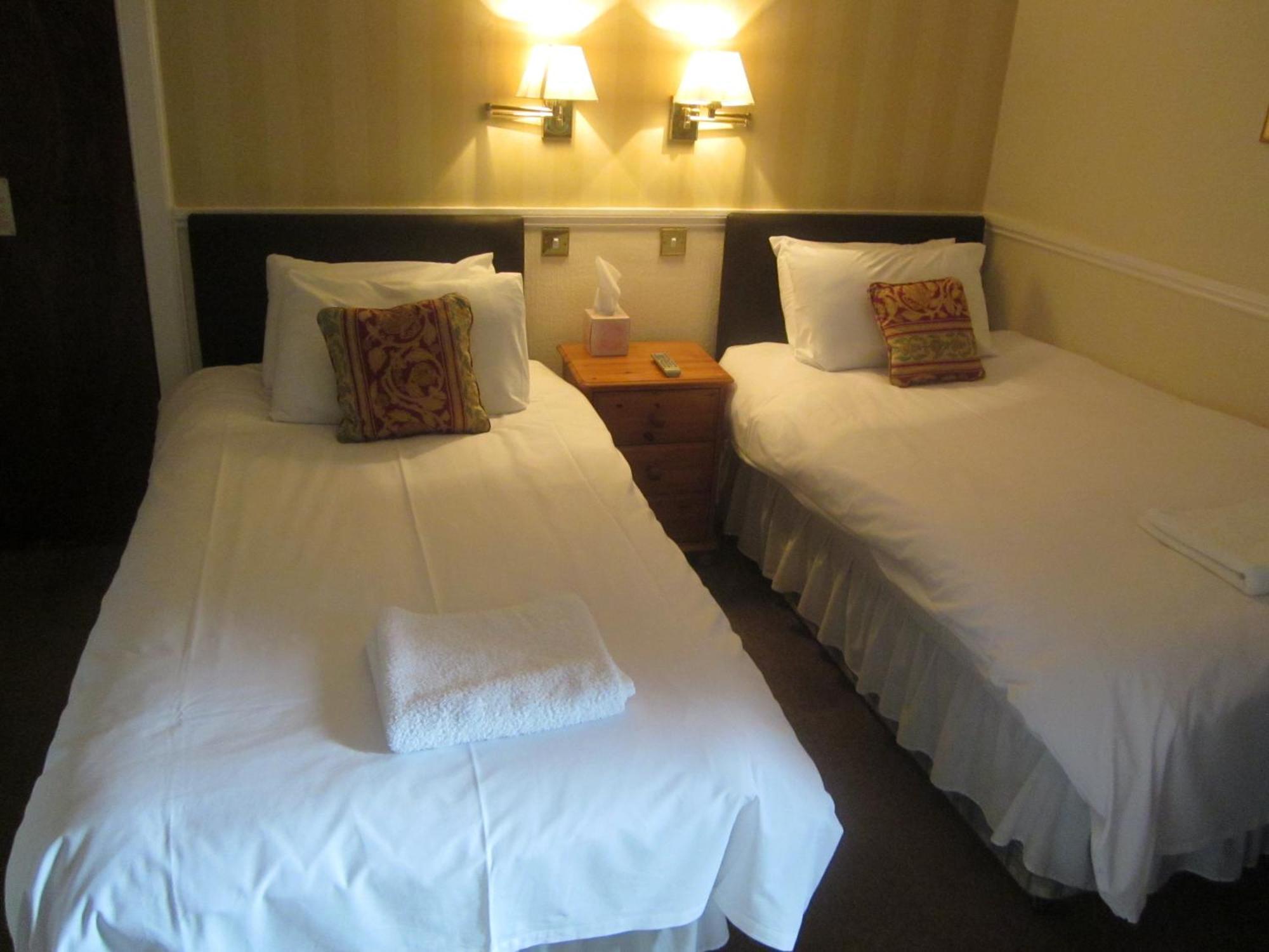 Elder York Guest House — Photos 1